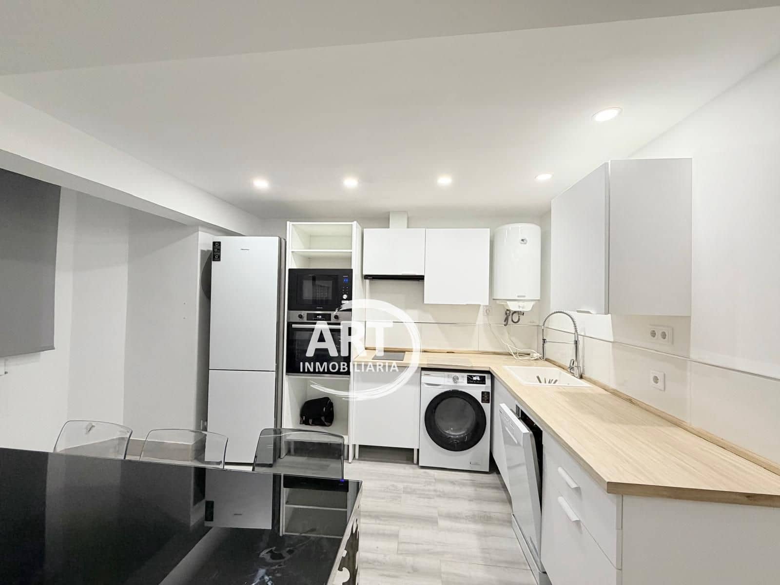 3 sypialnia Mieszkanie do wynajęcia w Miasto Walencja - 1 600 € (Ref: 9430792)