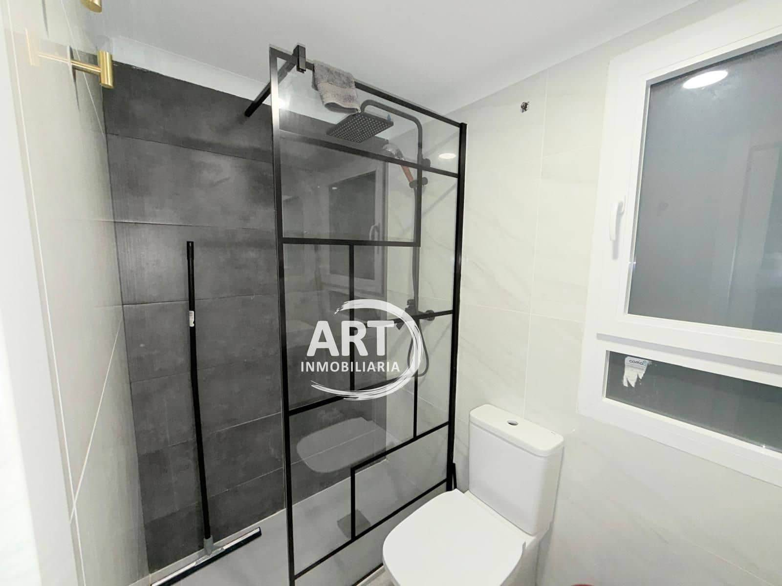 3 sypialnia Mieszkanie do wynajęcia w Miasto Walencja - 1 600 € (Ref: 9430792)