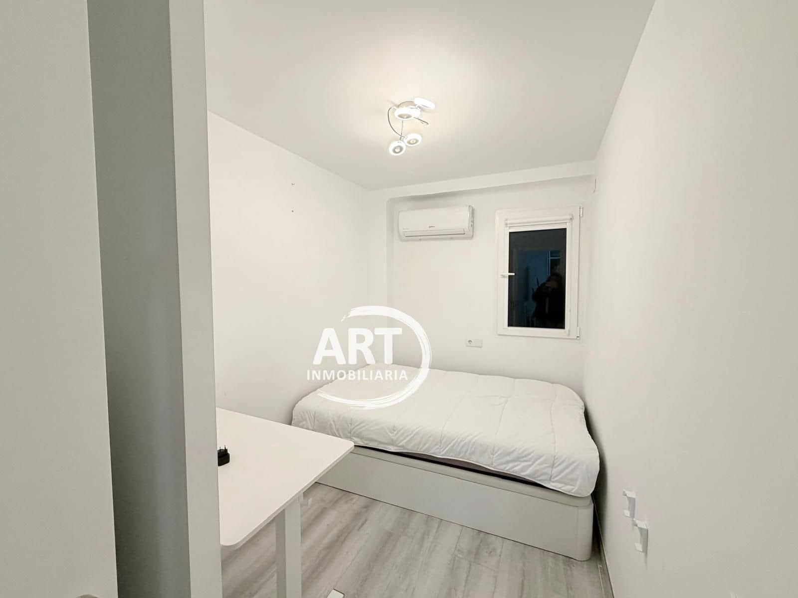 3 sypialnia Mieszkanie do wynajęcia w Miasto Walencja - 1 600 € (Ref: 9430792)