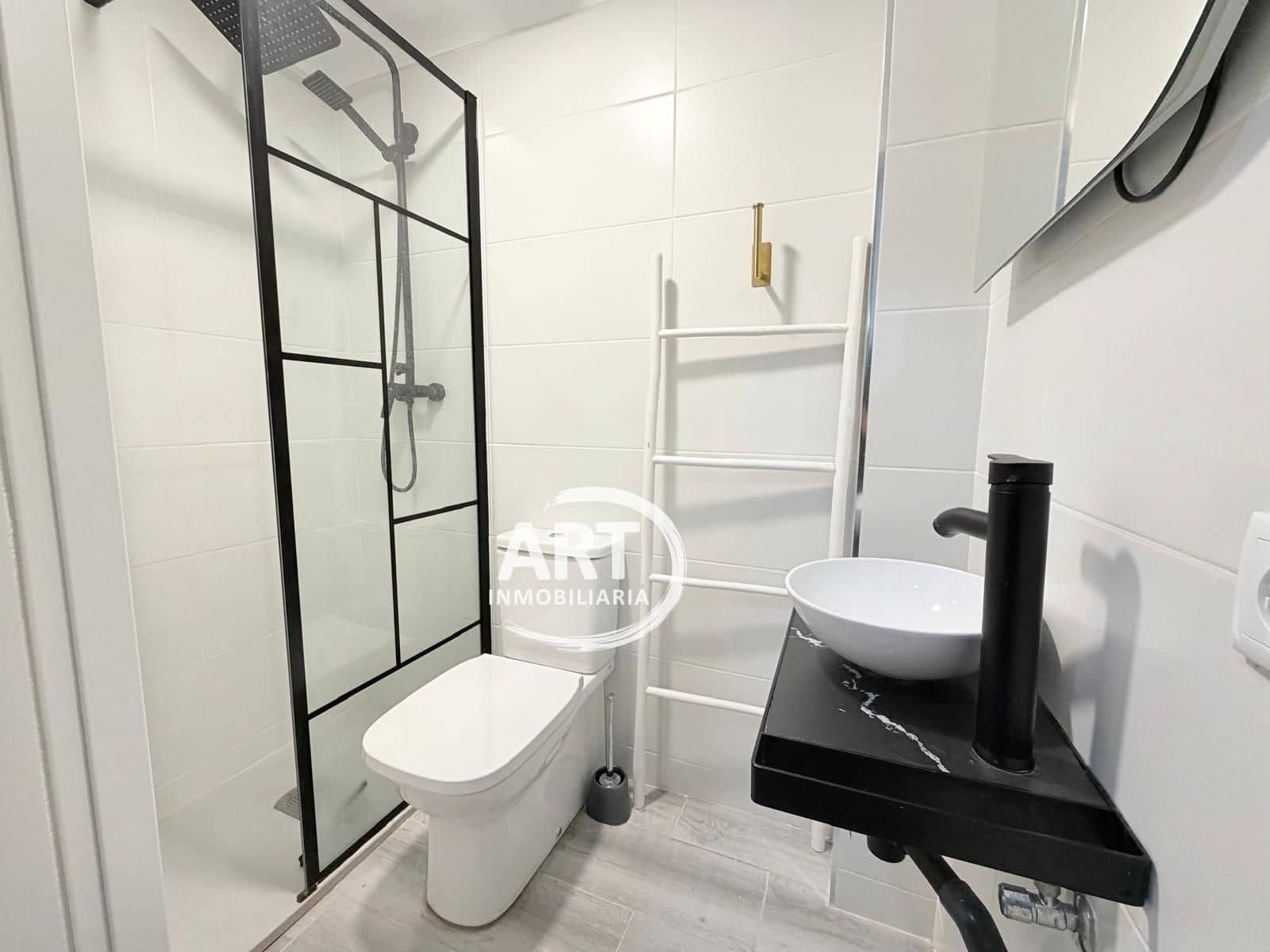 3 sypialnia Mieszkanie do wynajęcia w Miasto Walencja - 1 600 € (Ref: 9430792)