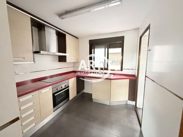 4 Zimmer Wohnung zu verkaufen in L'Eliana mit Garage - 395.000 € (Ref: 9448598)