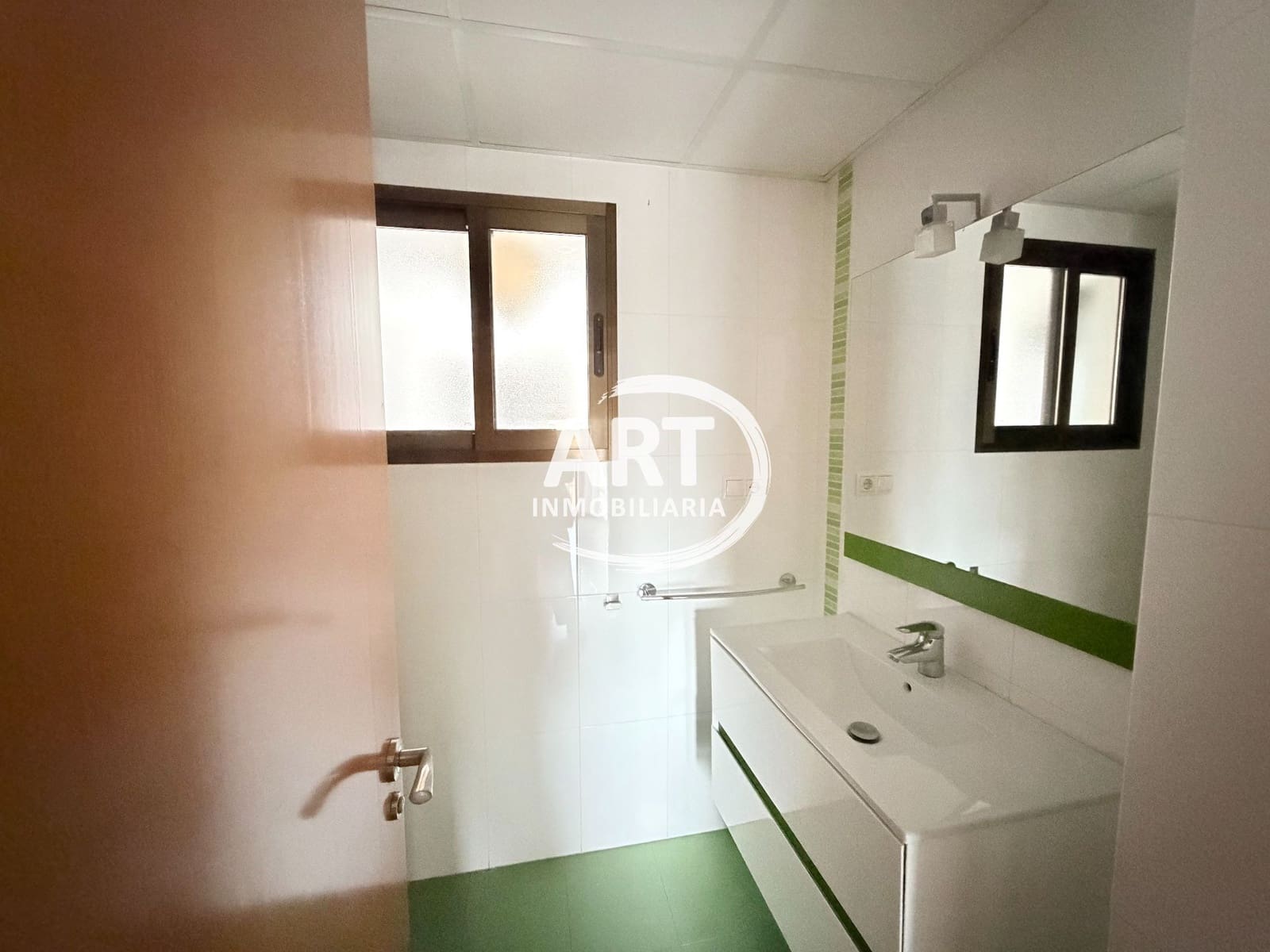 4 soveværelse Lejlighed til salg i L'Eliana med garage - € 395.000 (Ref: 9448598)