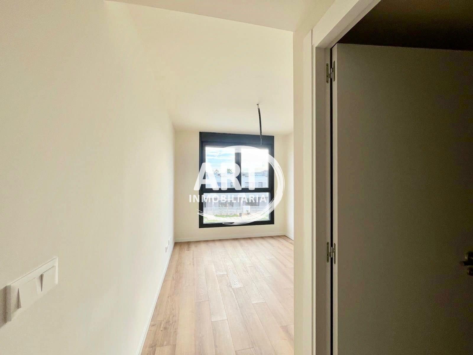 4 camera da letto Villetta Bifamiliare da affittare in San Antonio de Benageber con piscina garage - 2.650 € (Rif: 9451511)