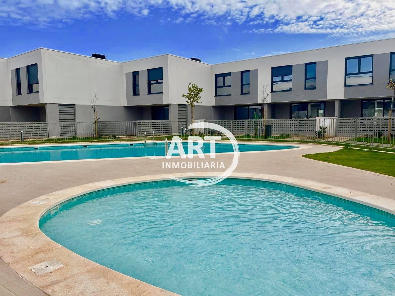 4 camera da letto Villetta Bifamiliare da affittare in San Antonio de Benageber con piscina garage - 2.650 € (Rif: 9451511)