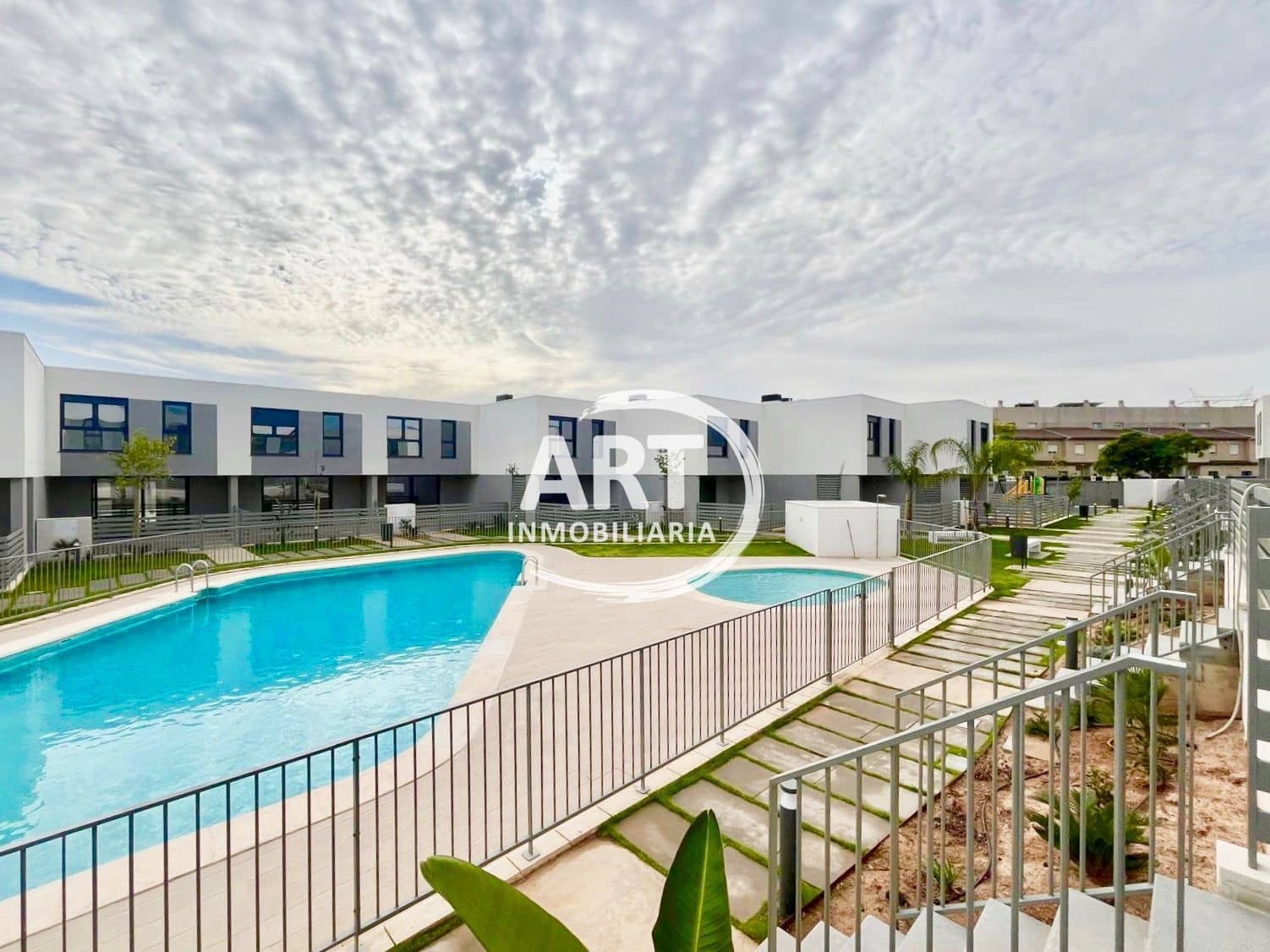 4 camera da letto Villetta Bifamiliare da affittare in San Antonio de Benageber con piscina garage - 2.650 € (Rif: 9451511)