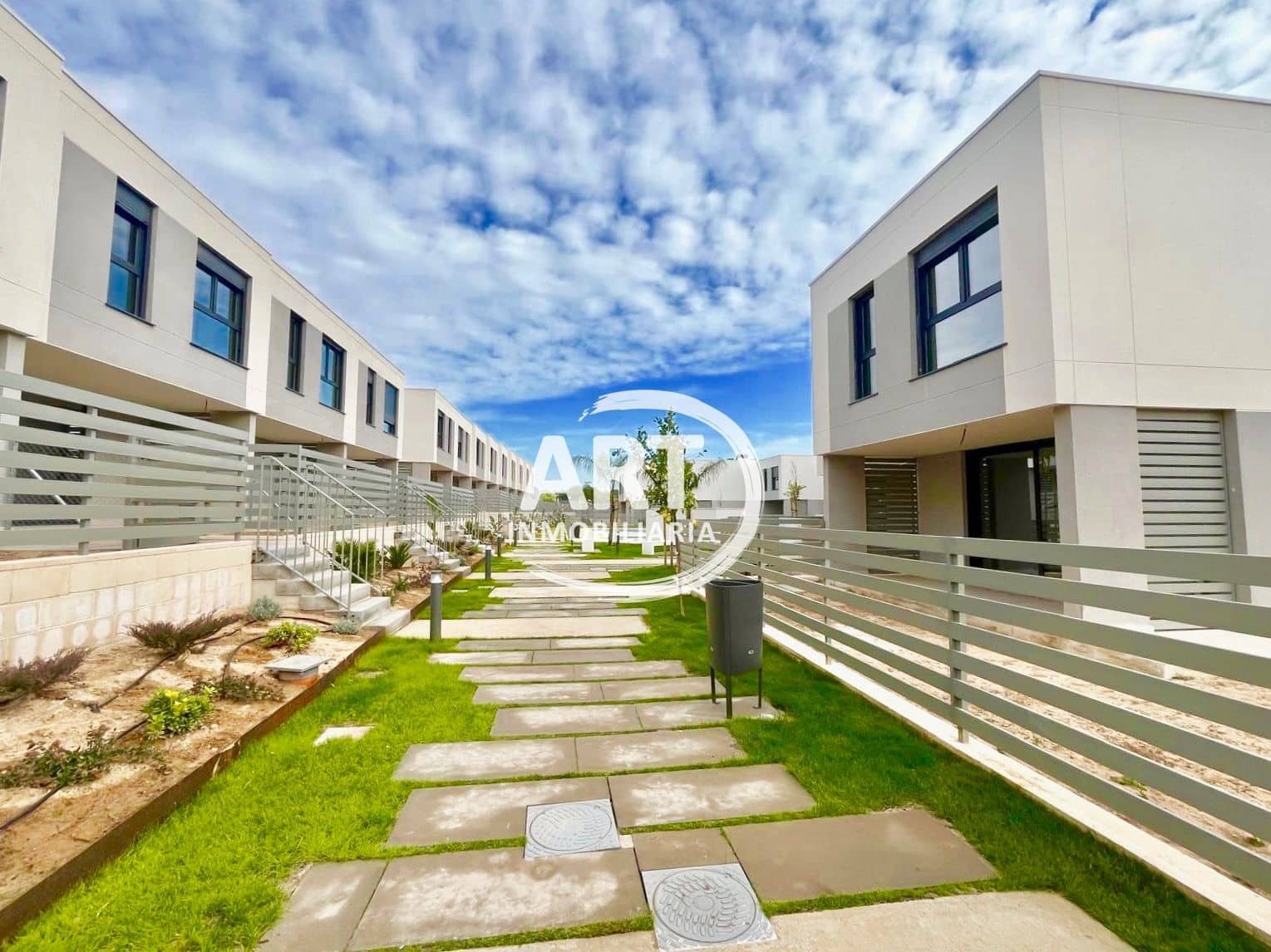 4 camera da letto Villetta Bifamiliare da affittare in San Antonio de Benageber con piscina garage - 2.650 € (Rif: 9451511)