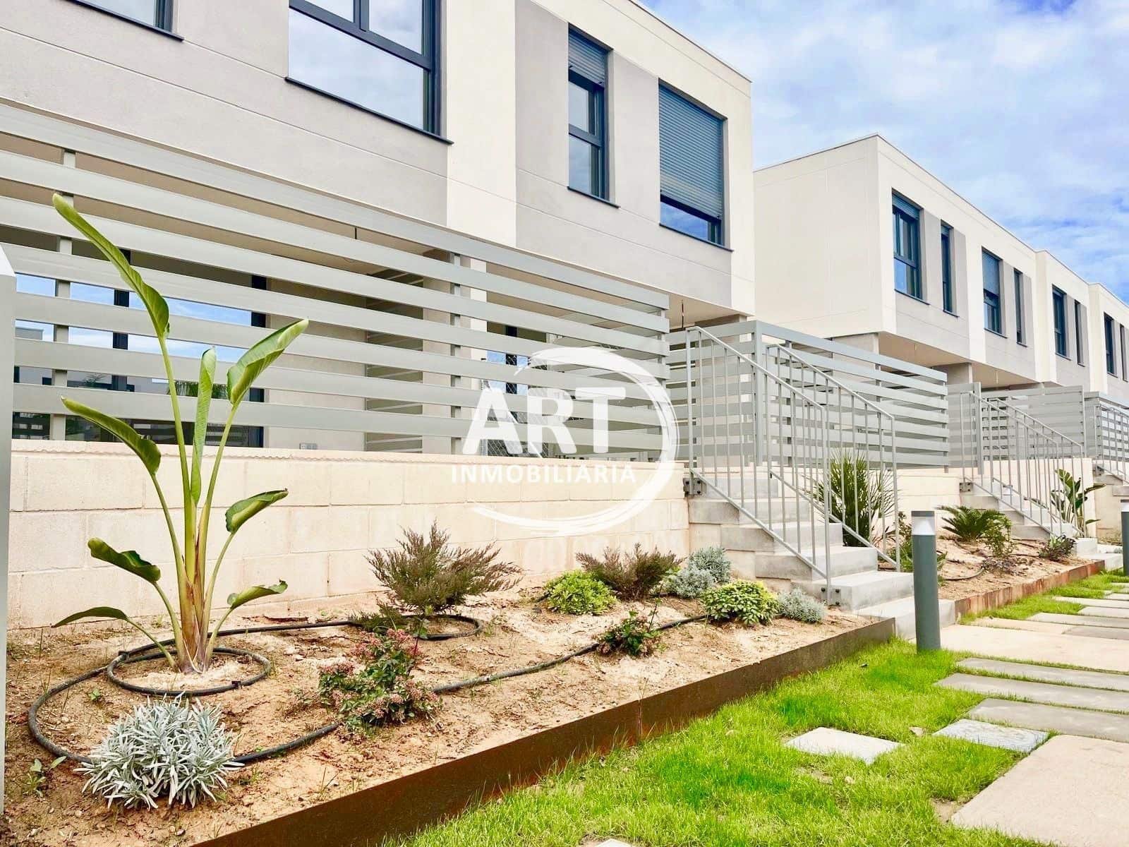 4 camera da letto Villetta Bifamiliare da affittare in San Antonio de Benageber con piscina garage - 2.650 € (Rif: 9451511)