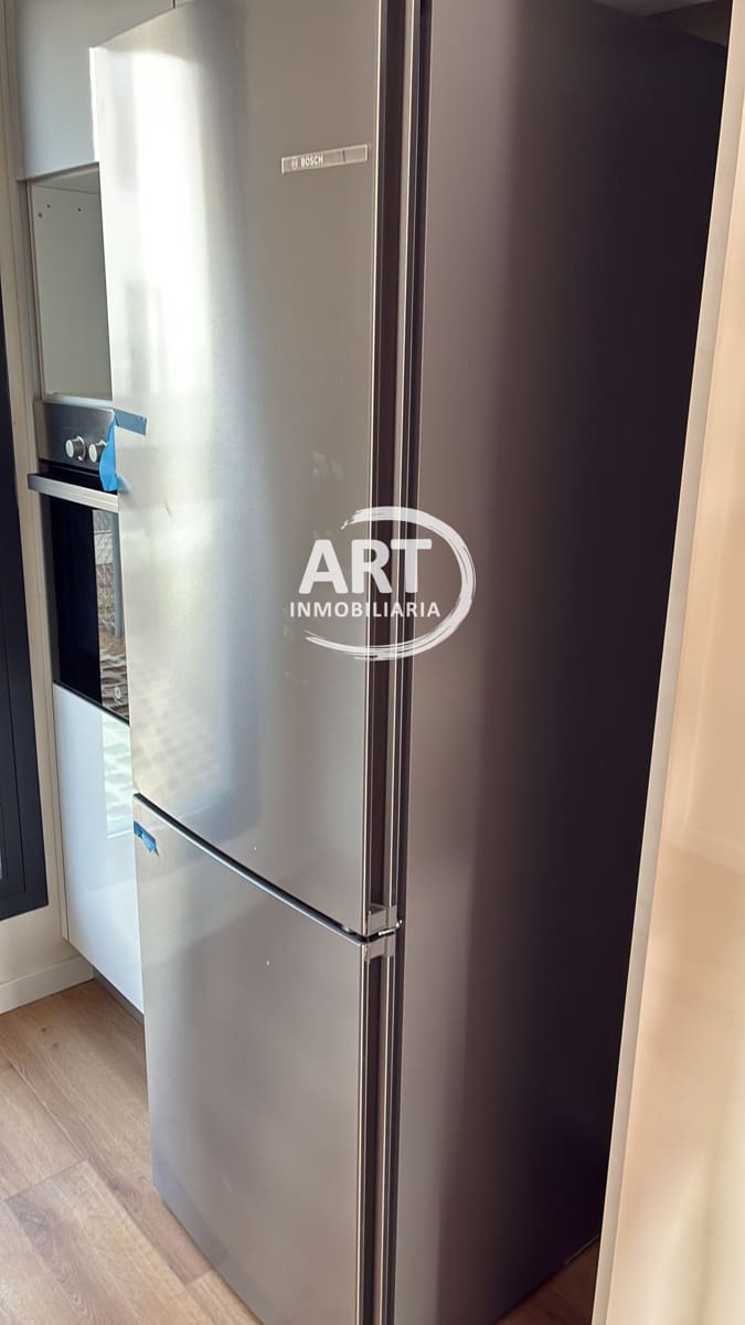 4 soveværelse Semi-Rækkehus til leje i San Antonio de Benageber med swimmingpool garage - € 2.450 (Ref: 9451511)