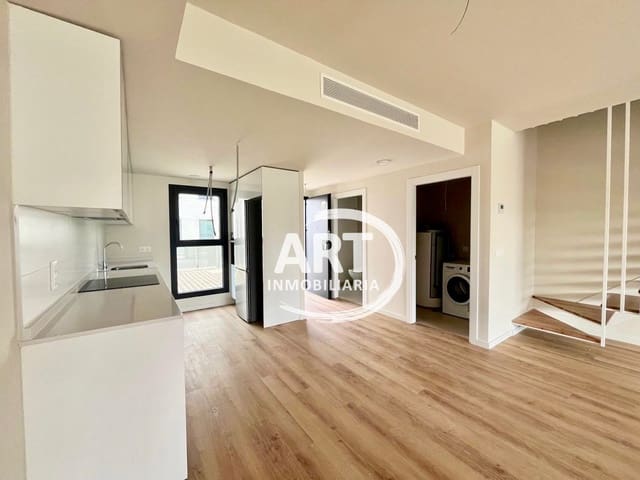 4 sovrum Semi-fristående Villa att hyra i San Antonio de Benagéber med pool garage - 2 450 € (Ref: 9451511)