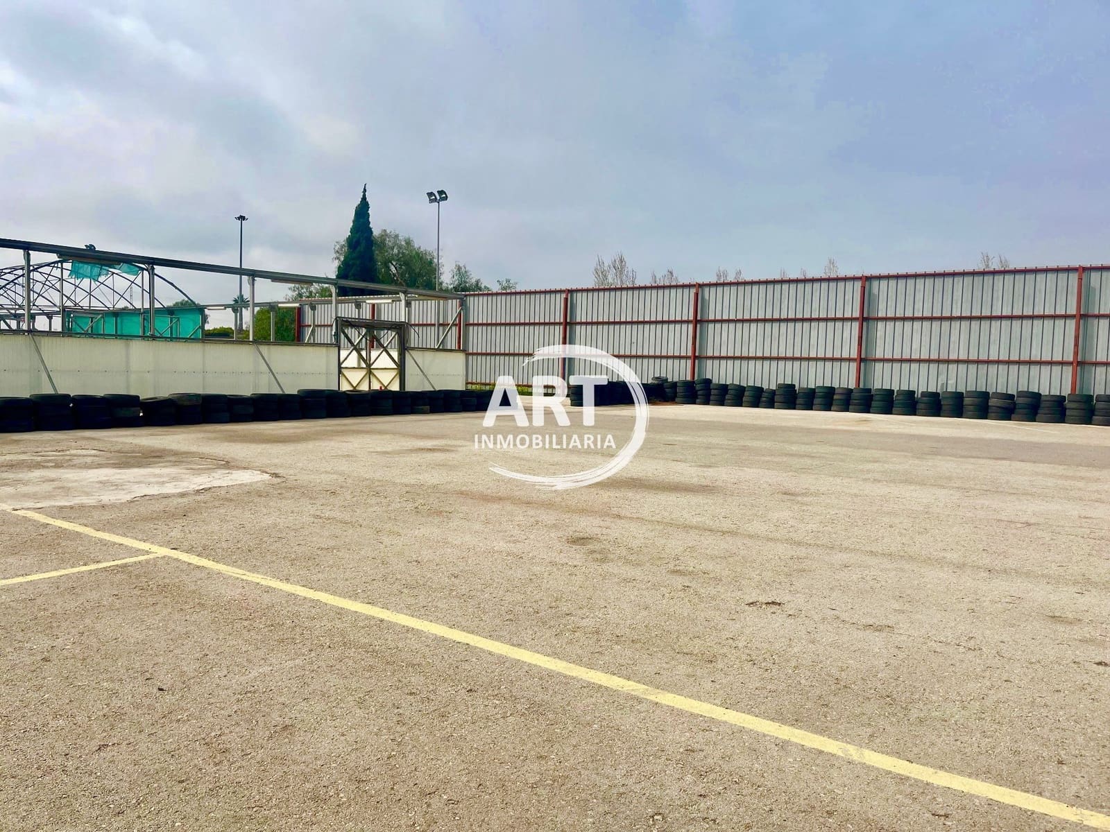 Grunde uden byggetilladelser til leje i San Antonio de Benageber - € 2.425 (Ref: 9451512)