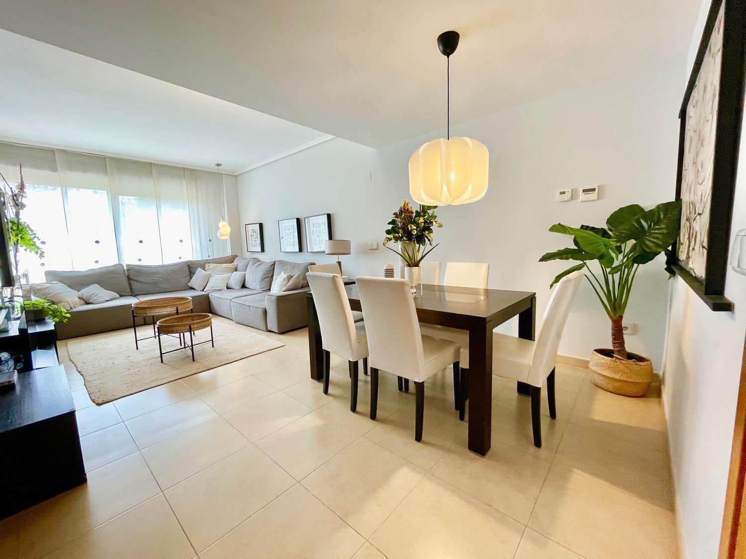 4 soverom Kjedet enebolig til leie i San Antonio de Benageber med svømmebasseng garasje - € 2 200 (Ref: 9473823)