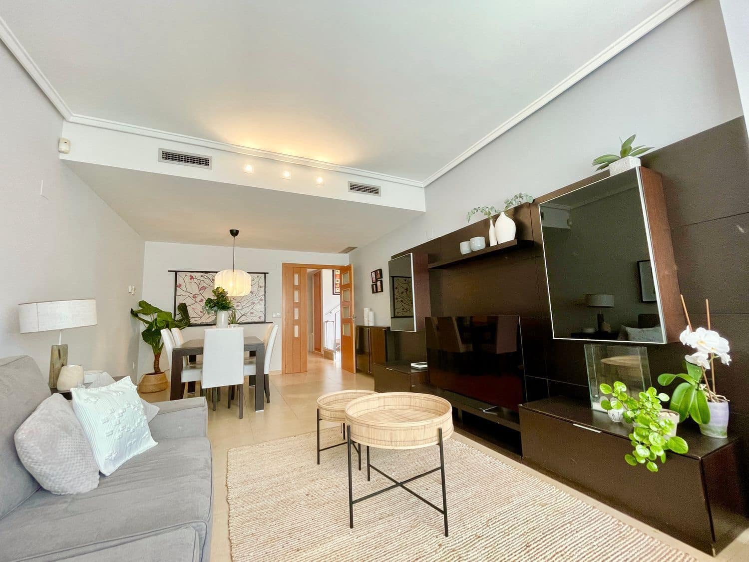 4 soverom Kjedet enebolig til leie i San Antonio de Benageber med svømmebasseng garasje - € 2 200 (Ref: 9473823)