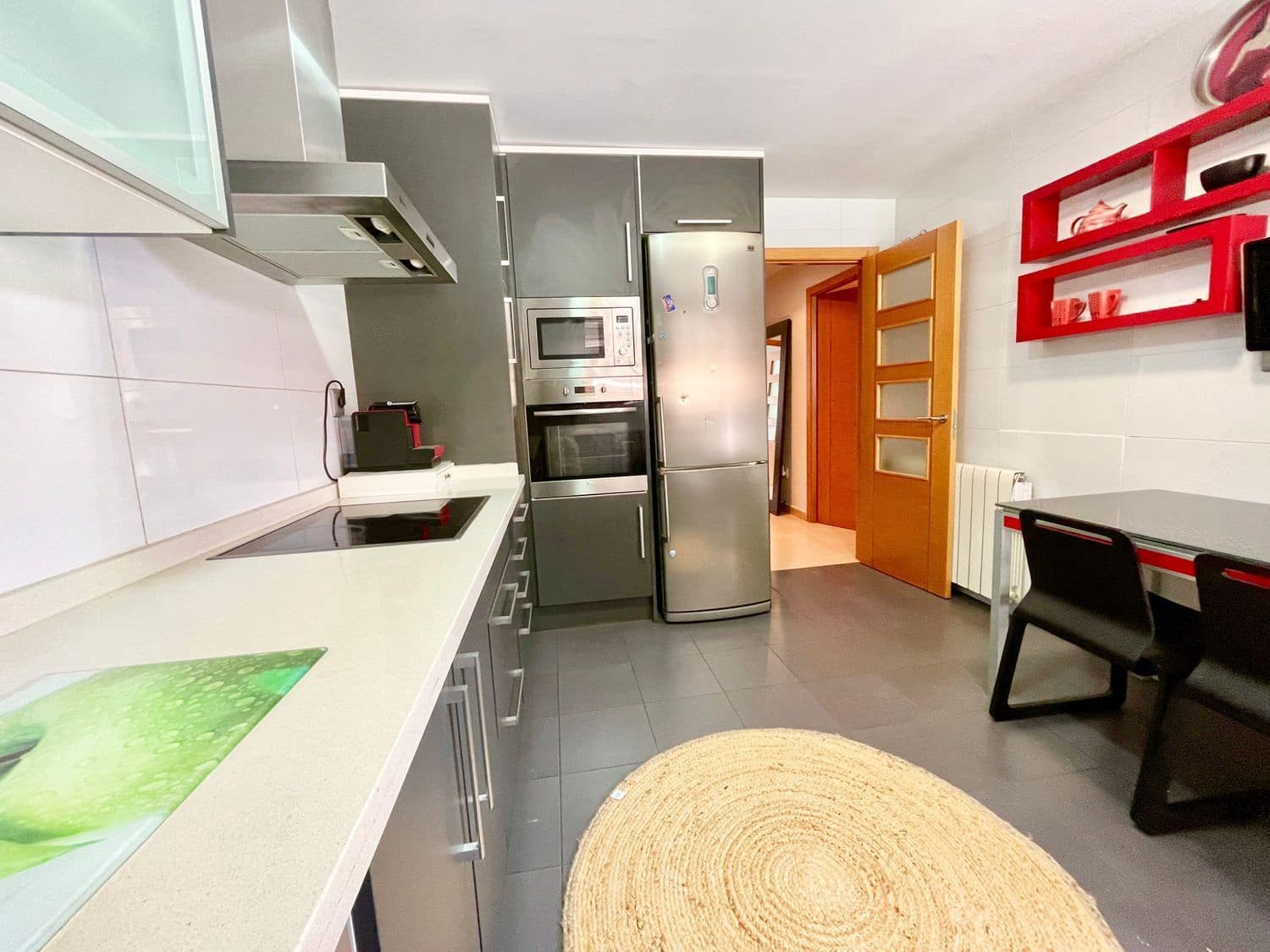 4 soverom Kjedet enebolig til leie i San Antonio de Benageber med svømmebasseng garasje - € 2 200 (Ref: 9473823)