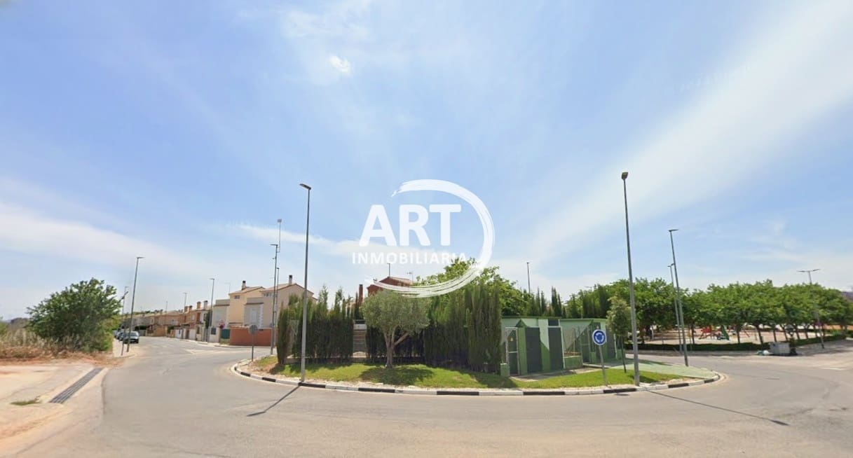 3 soverom Kjedet enebolig til leie i La Pobla de Vallbona med garasje - € 2 000 (Ref: 9473824)