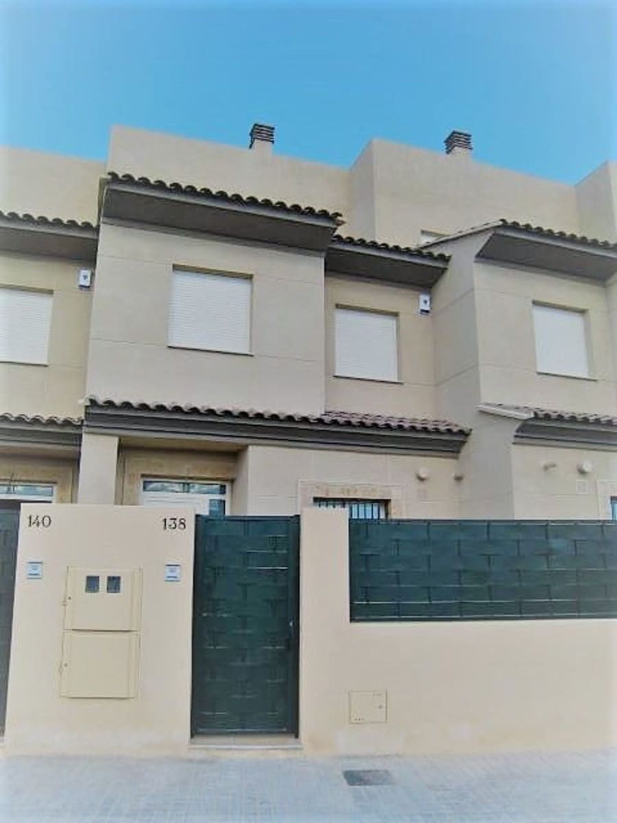 4 sypialnia Dom blizniak do wynajęcia w San Antonio de Benageber z basenem garażem - 1 900 € (Ref: 9483426)