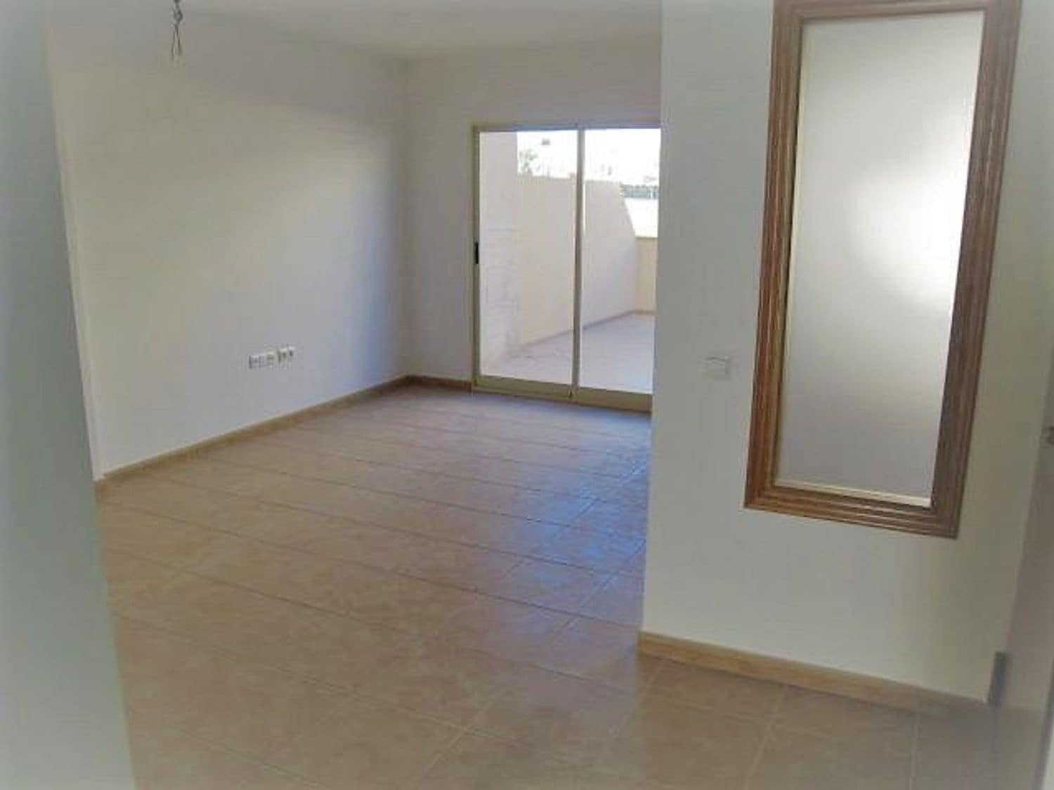 4 sypialnia Dom blizniak do wynajęcia w San Antonio de Benageber z basenem garażem - 1 900 € (Ref: 9483426)