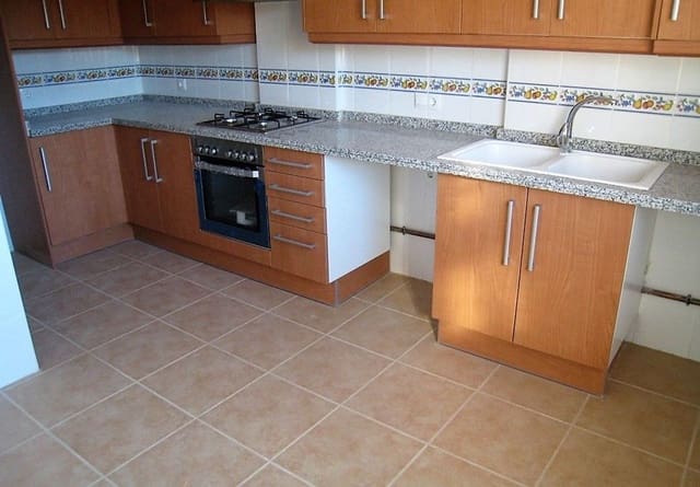 4 sypialnia Dom blizniak do wynajęcia w San Antonio de Benagéber z basenem garażem - 1 900 € (Ref: 9483426)