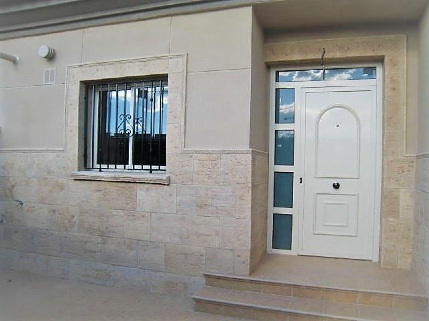 4 sypialnia Dom blizniak do wynajęcia w San Antonio de Benageber z basenem garażem - 1 900 € (Ref: 9483426)