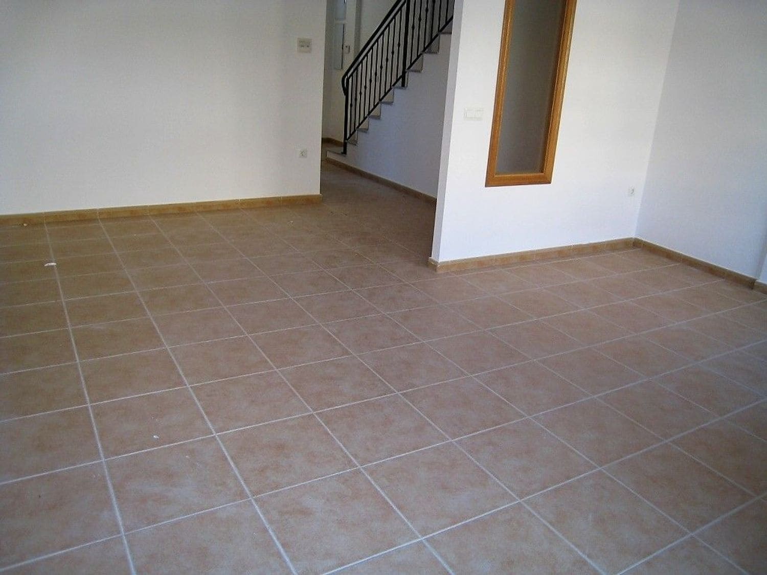 4 sypialnia Dom blizniak do wynajęcia w San Antonio de Benageber z basenem garażem - 1 900 € (Ref: 9483426)