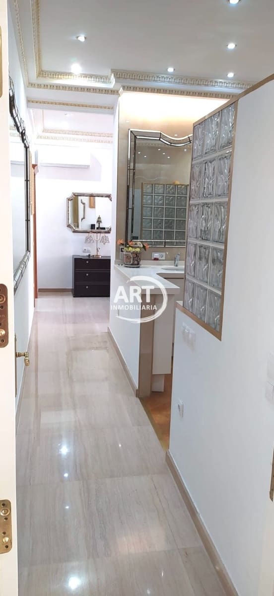 4 makuuhuone Huvila myytävänä paikassa Picassent - 850 000 € (Ref: 9496856)