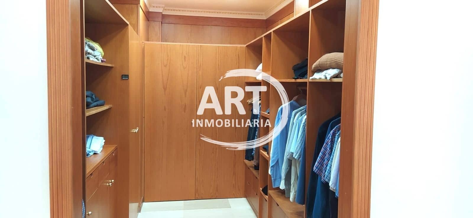 4 makuuhuone Huvila myytävänä paikassa Picassent - 850 000 € (Ref: 9496856)