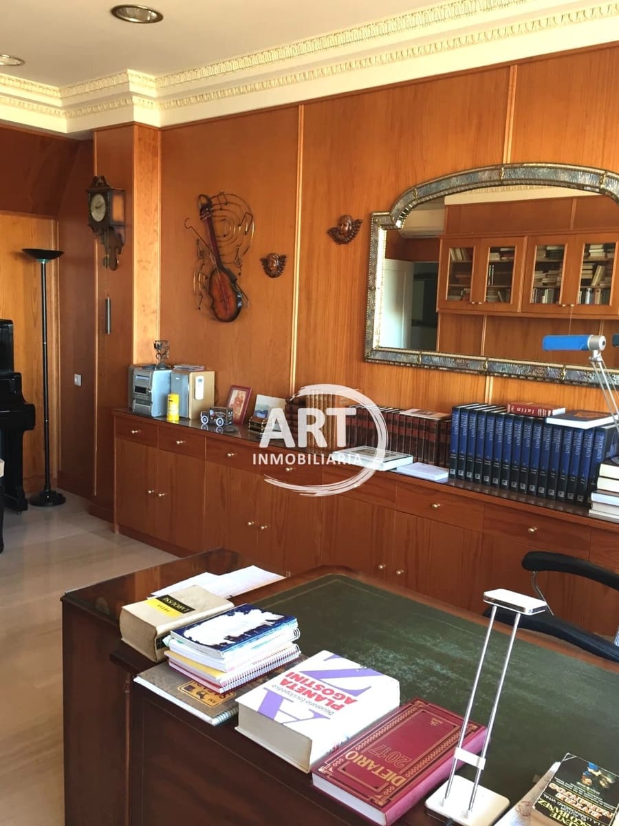 4 makuuhuone Huvila myytävänä paikassa Picassent - 850 000 € (Ref: 9496856)