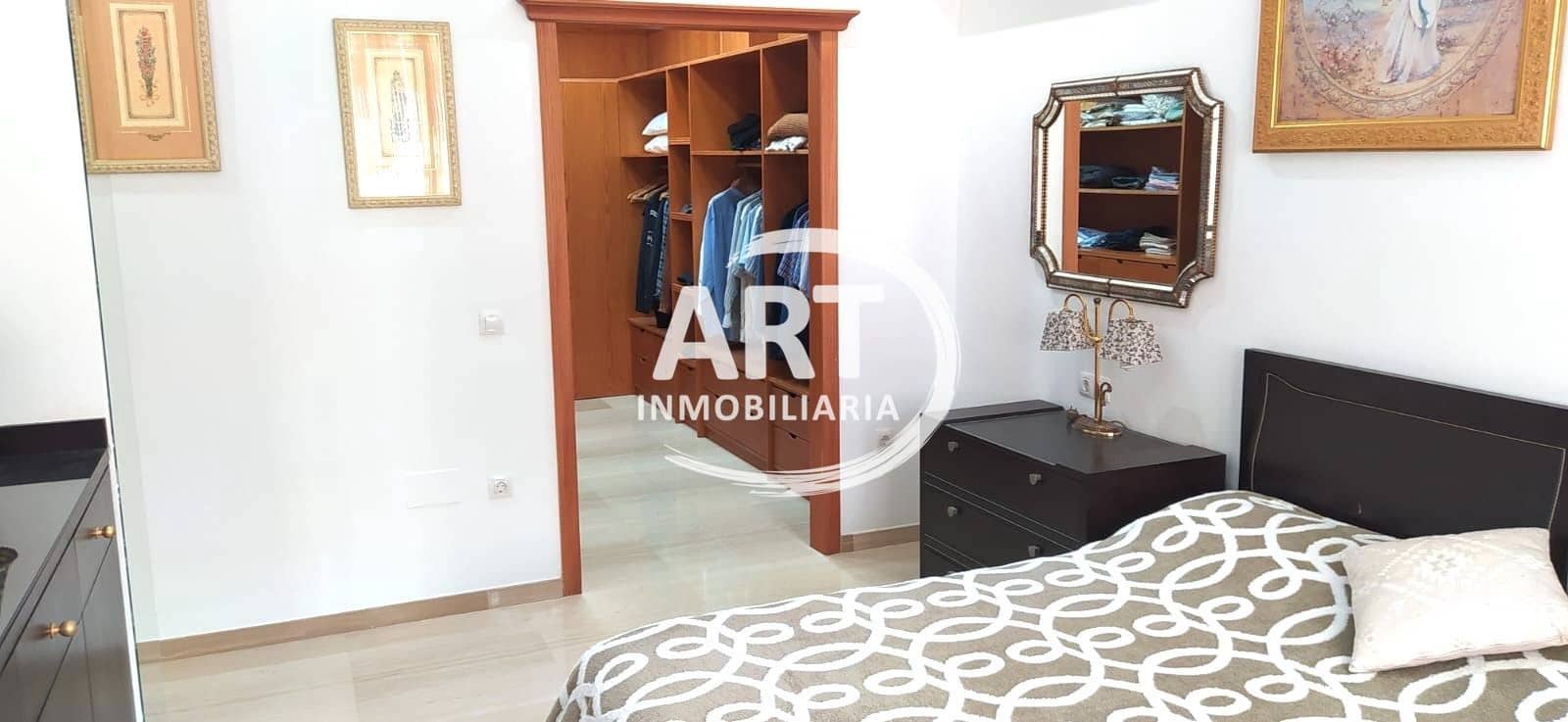 4 makuuhuone Huvila myytävänä paikassa Picassent - 850 000 € (Ref: 9496856)