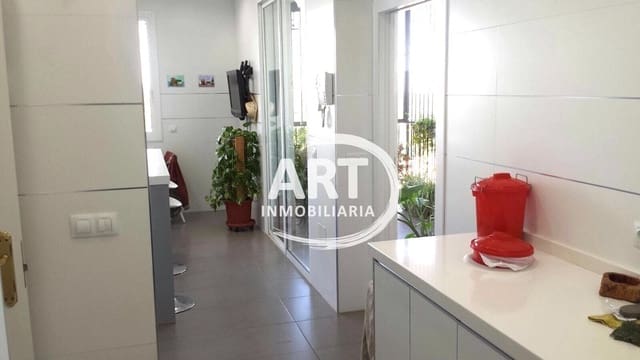 4 makuuhuone Huvila myytävänä paikassa Picassent - 850 000 € (Ref: 9496856)