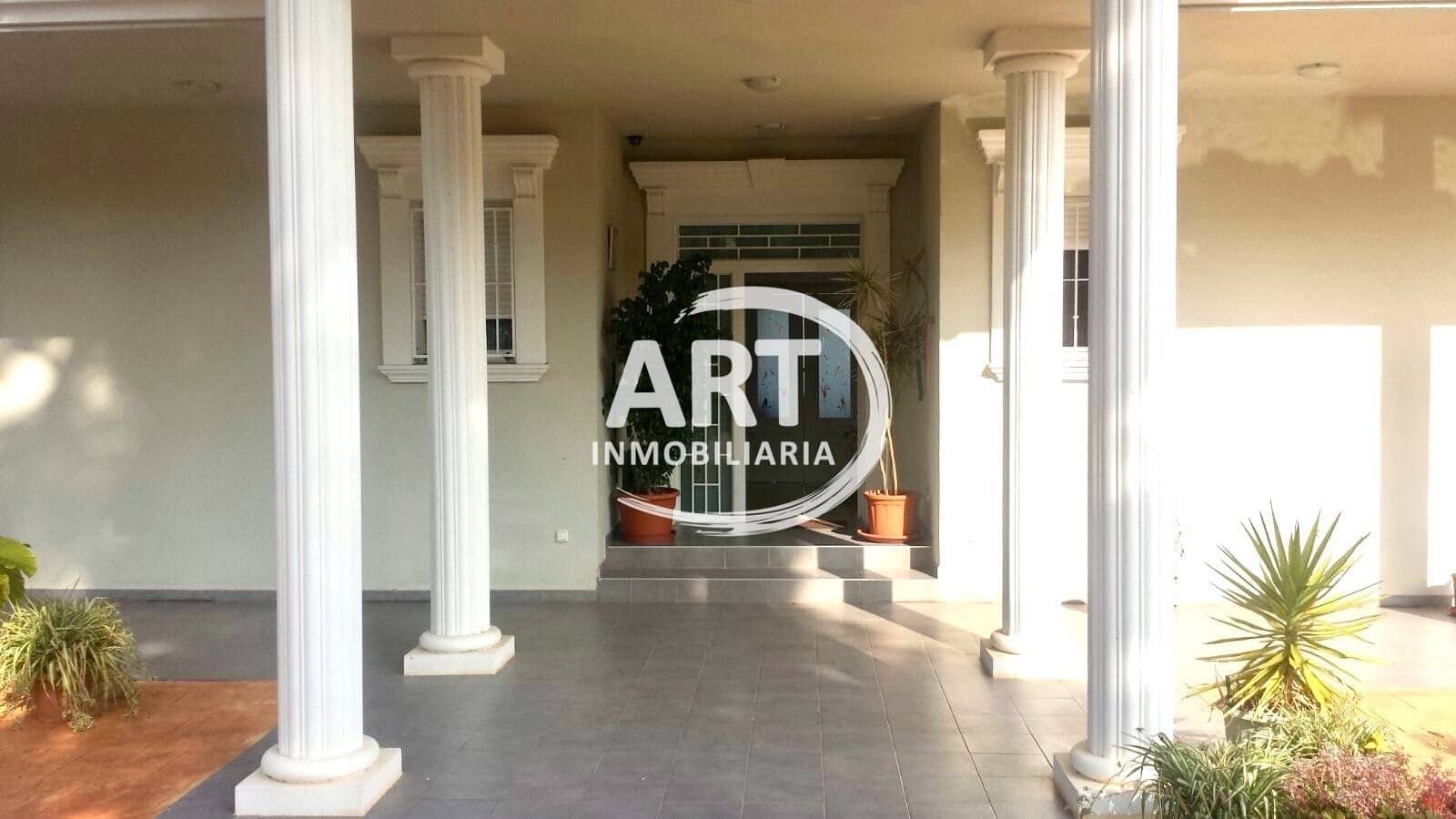 4 makuuhuone Huvila myytävänä paikassa Picassent - 850 000 € (Ref: 9496856)