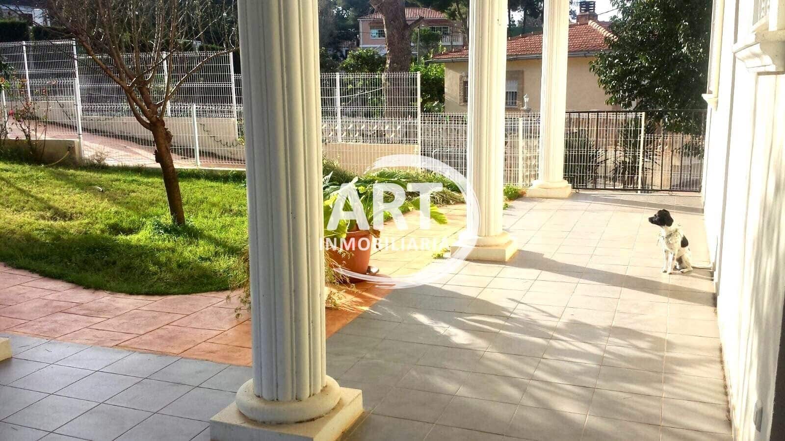 4 makuuhuone Huvila myytävänä paikassa Picassent - 850 000 € (Ref: 9496856)