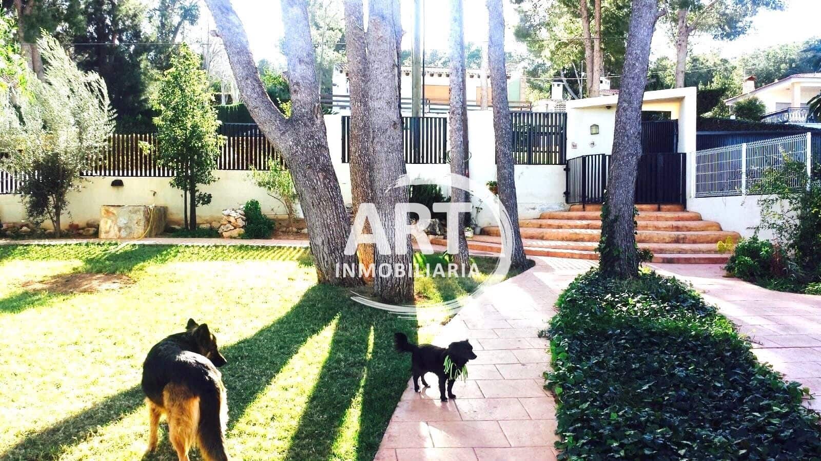 4 makuuhuone Huvila myytävänä paikassa Picassent - 850 000 € (Ref: 9496856)