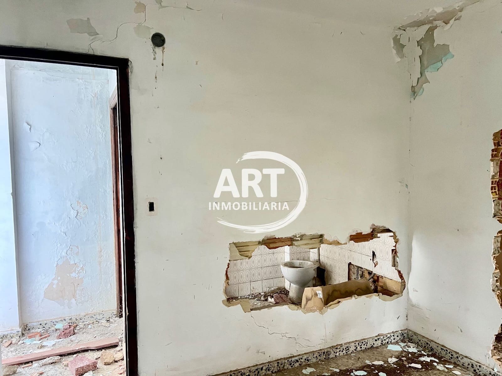 Chalet de 5 habitaciones en Riba-roja de Túria en venta - 98.000 € (Ref: 9496857)