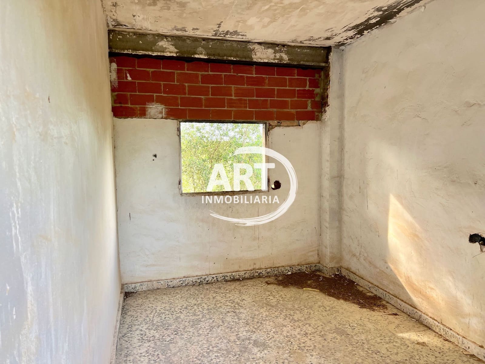 Chalet de 5 habitaciones en Riba-roja de Túria en venta - 98.000 € (Ref: 9496857)