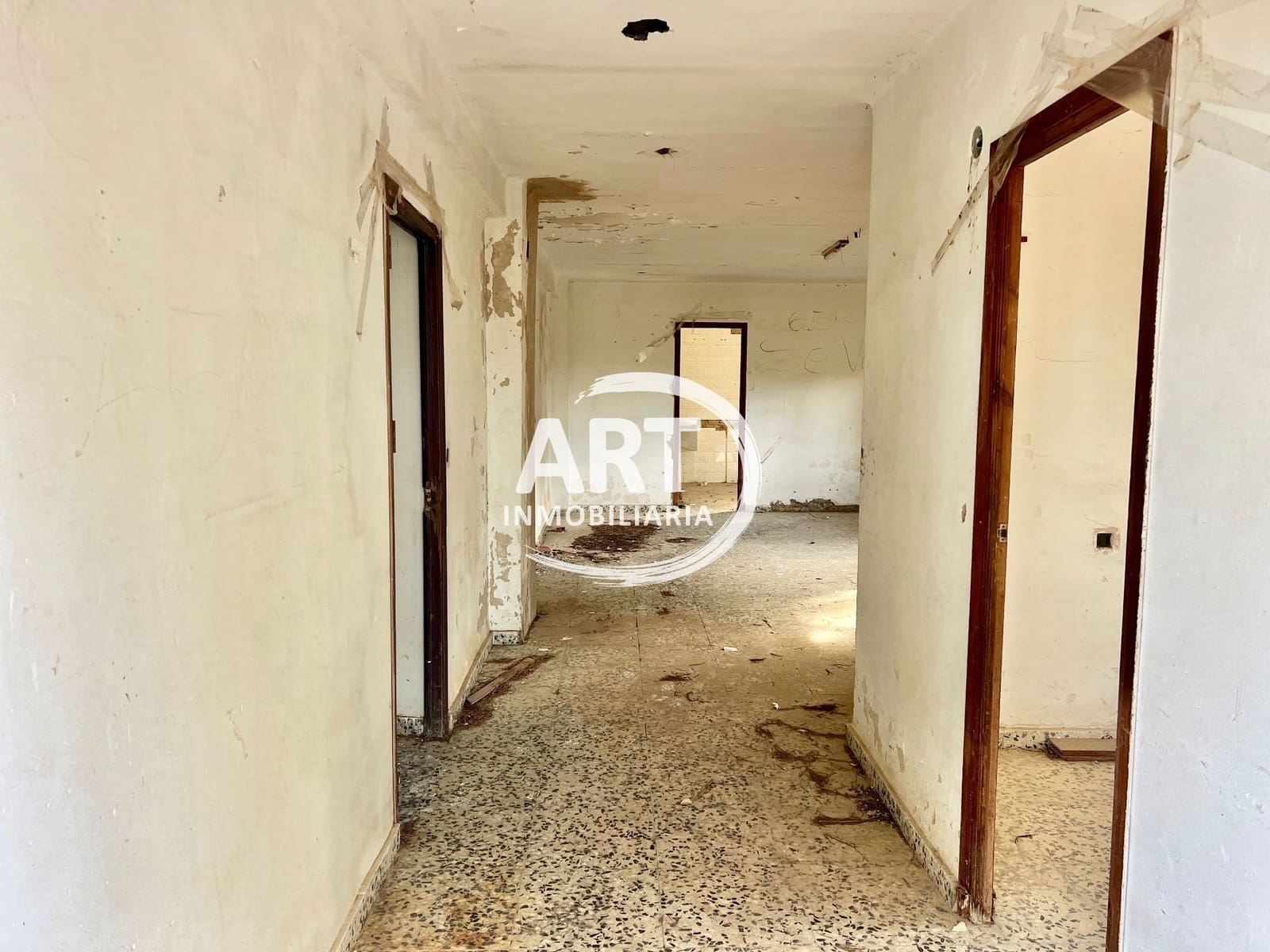 Chalet de 5 habitaciones en Riba-roja de Túria en venta - 98.000 € (Ref: 9496857)