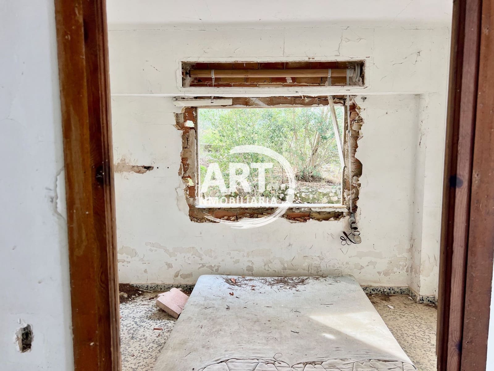 Chalet de 5 habitaciones en Riba-roja de Túria en venta - 98.000 € (Ref: 9496857)