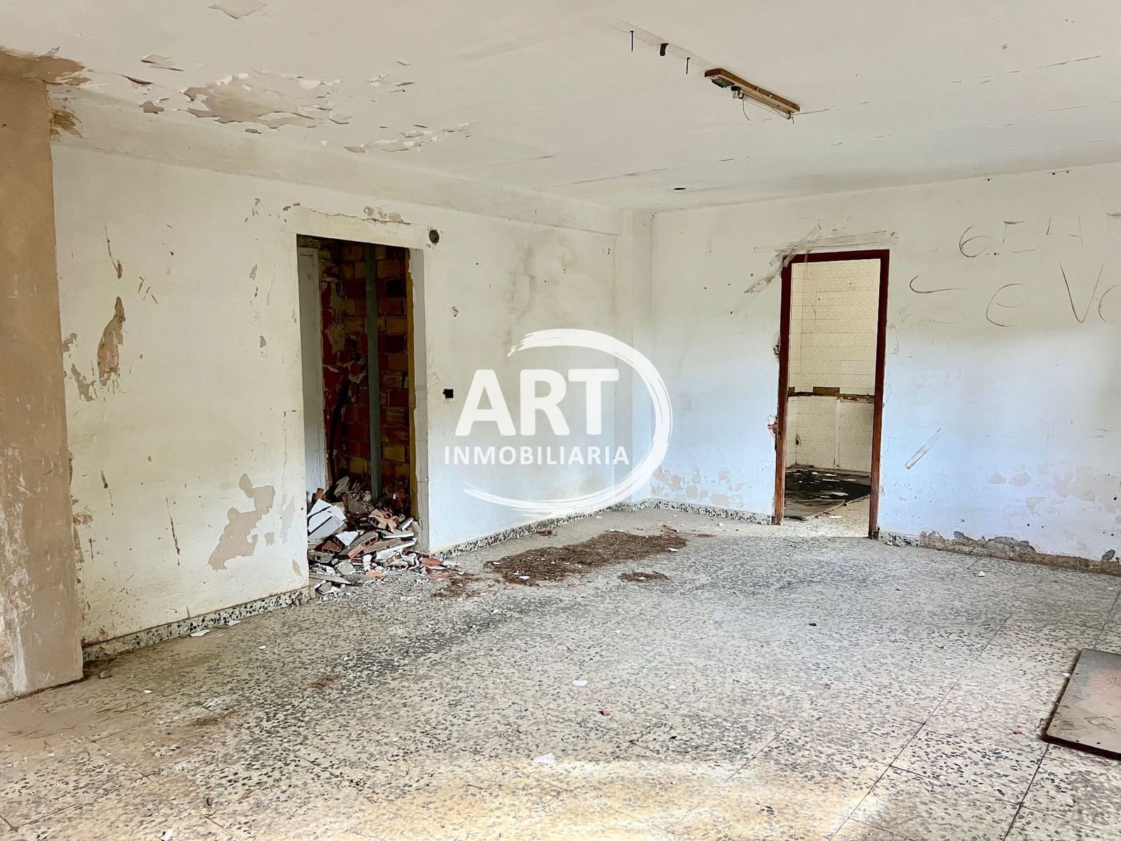 Chalet de 5 habitaciones en Riba-roja de Túria en venta - 98.000 € (Ref: 9496857)