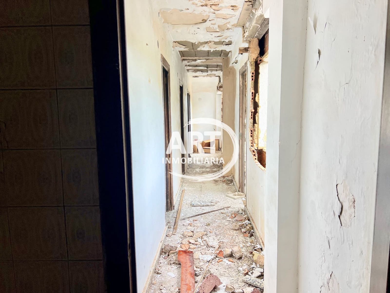 Chalet de 5 habitaciones en Riba-roja de Túria en venta - 98.000 € (Ref: 9496857)