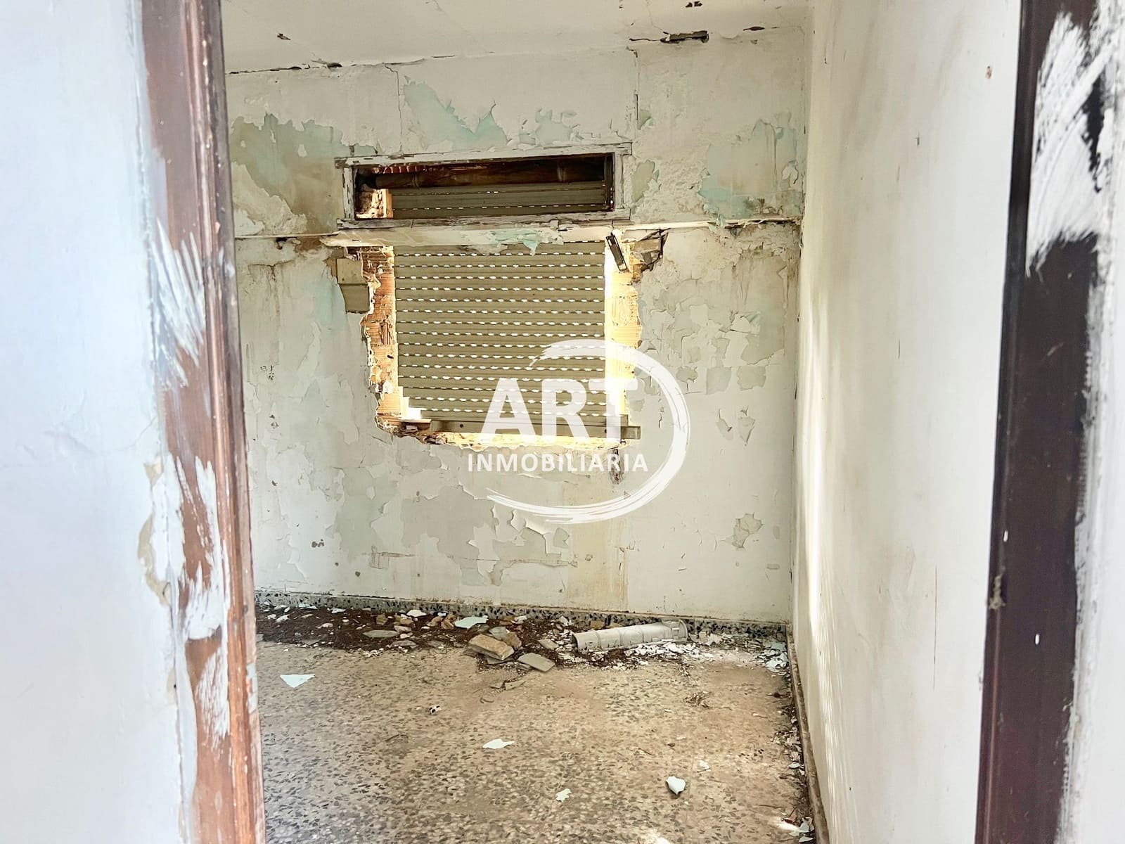 Chalet de 5 habitaciones en Riba-roja de Túria en venta - 98.000 € (Ref: 9496857)