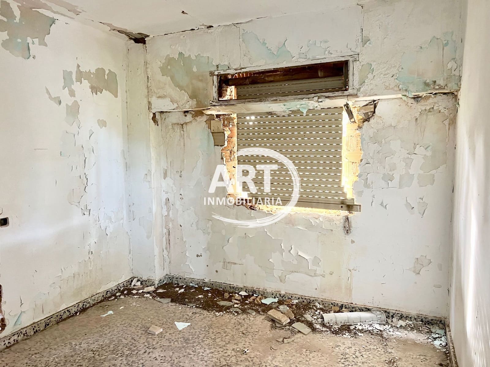 Chalet de 5 habitaciones en Riba-roja de Túria en venta - 98.000 € (Ref: 9496857)