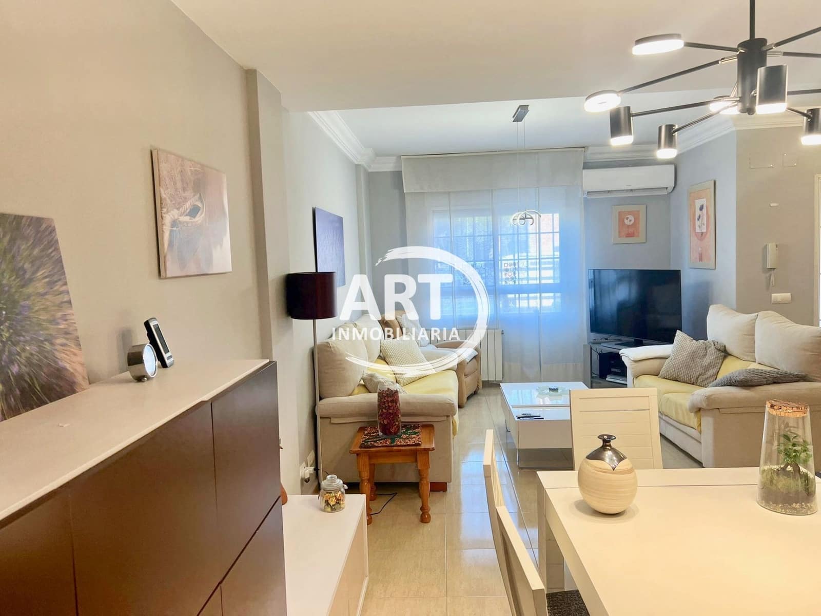 Pareado de 4 habitaciones en Bétera en venta con piscina garaje - 440.000 € (Ref: 9503840)