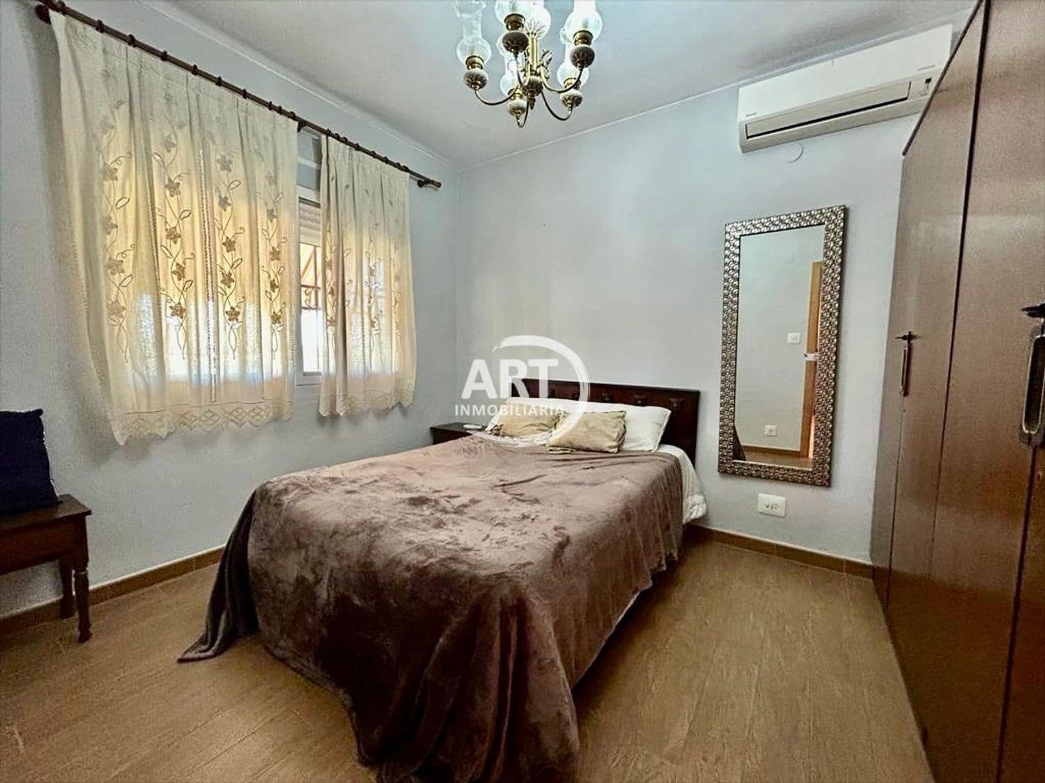 3 sypialnia Willa na sprzedaż w San Antonio de Benageber z basenem garażem - 399 000 € (Ref: 9523929)