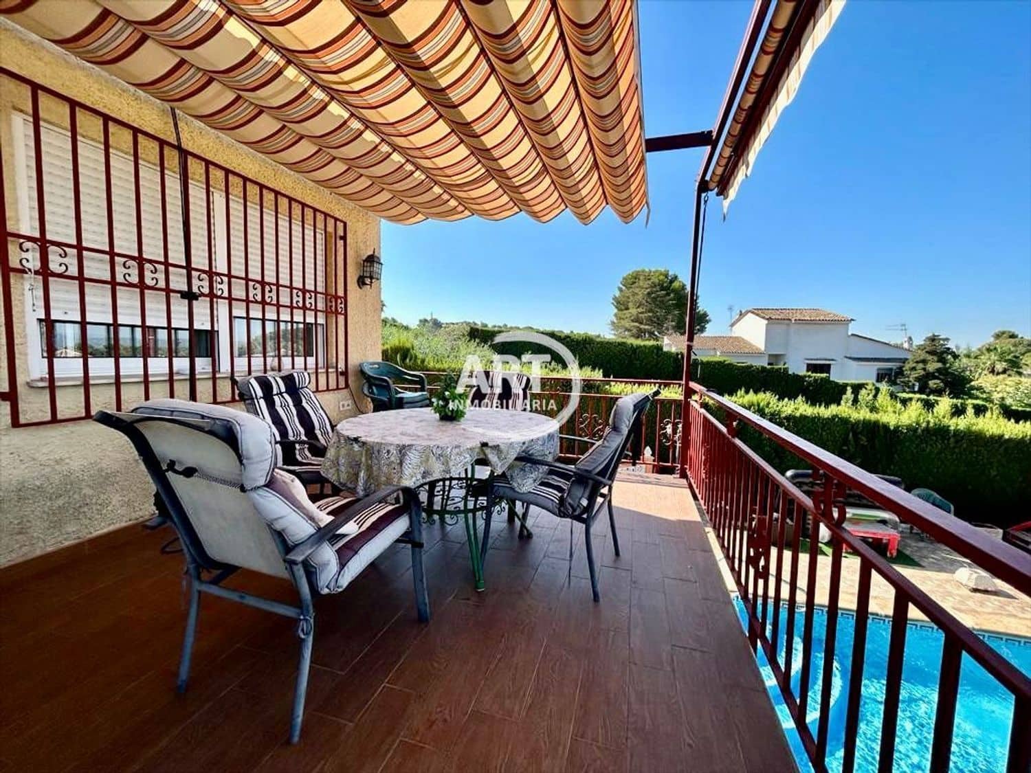 3 sypialnia Willa na sprzedaż w San Antonio de Benageber z basenem garażem - 399 000 € (Ref: 9523929)