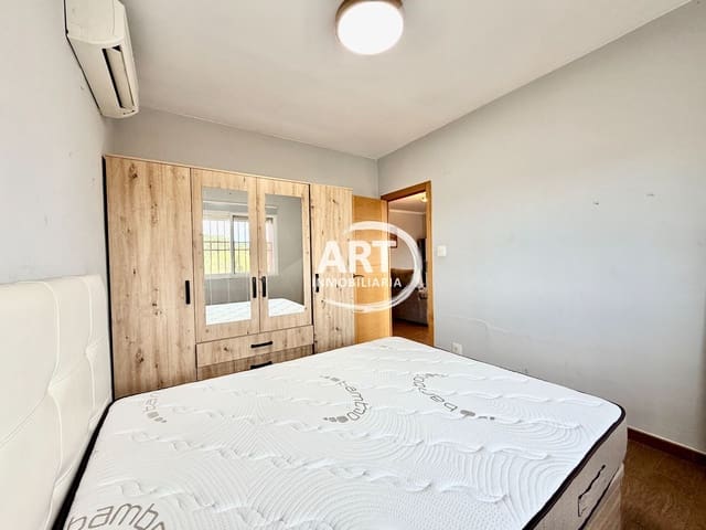 3 chambre Villa/Maison à vendre à San Antonio de Benagéber avec piscine garage - 399 000 € (Ref: 9523929)