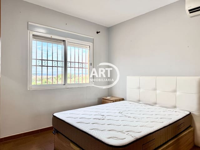 3 chambre Villa/Maison à vendre à San Antonio de Benagéber avec piscine garage - 399 000 € (Ref: 9523929)