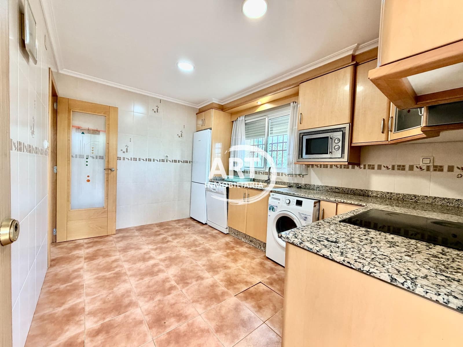 3 sypialnia Willa na sprzedaż w San Antonio de Benageber z basenem garażem - 420 000 € (Ref: 9523929)