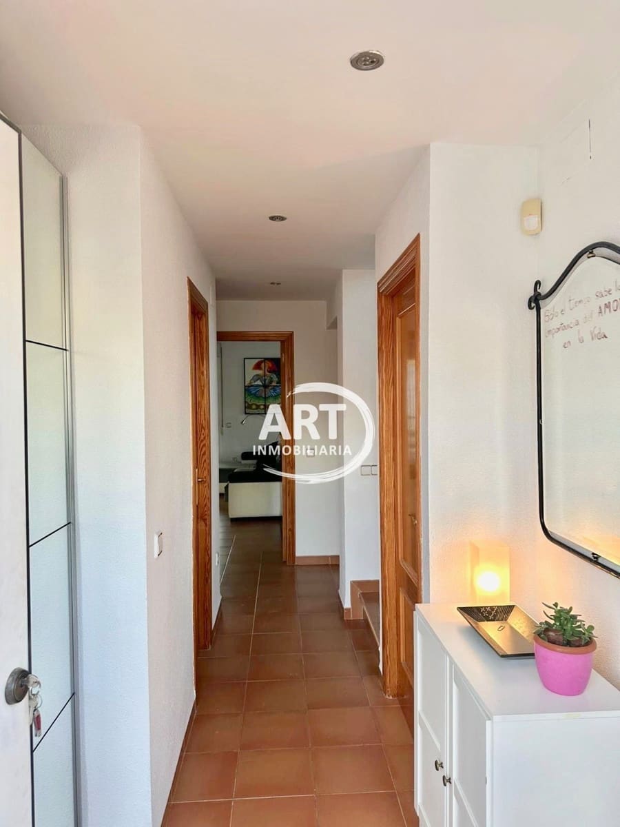 4 soveværelse Villa til leje i La Pobla de Vallbona med swimmingpool - € 2.000 (Ref: 9523930)