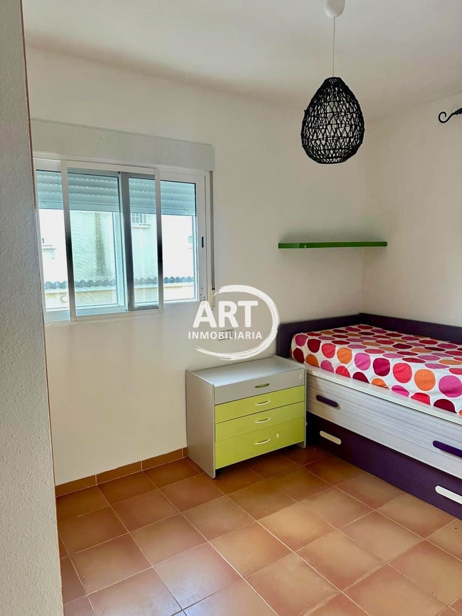 4 soveværelse Villa til leje i La Pobla de Vallbona med swimmingpool - € 2.000 (Ref: 9523930)