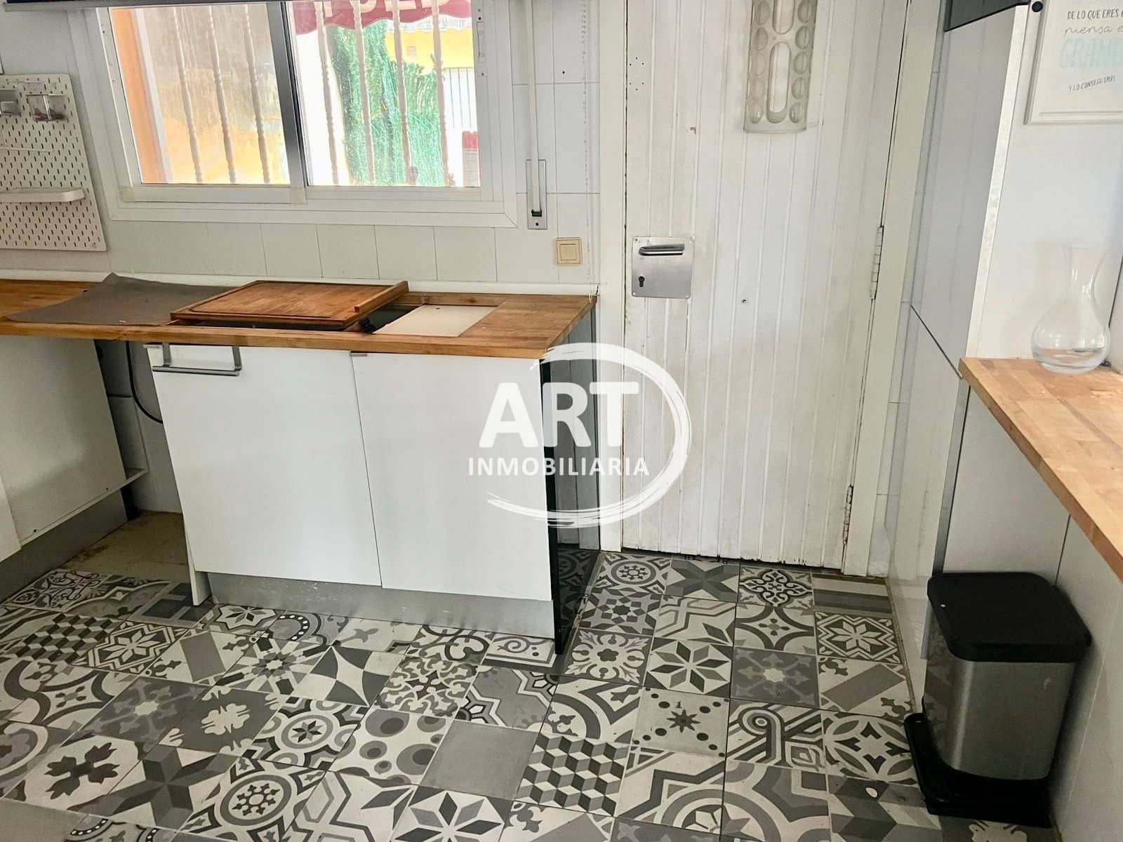 3 soveværelse Villa til salg i L'Eliana - € 350.000 (Ref: 9526120)