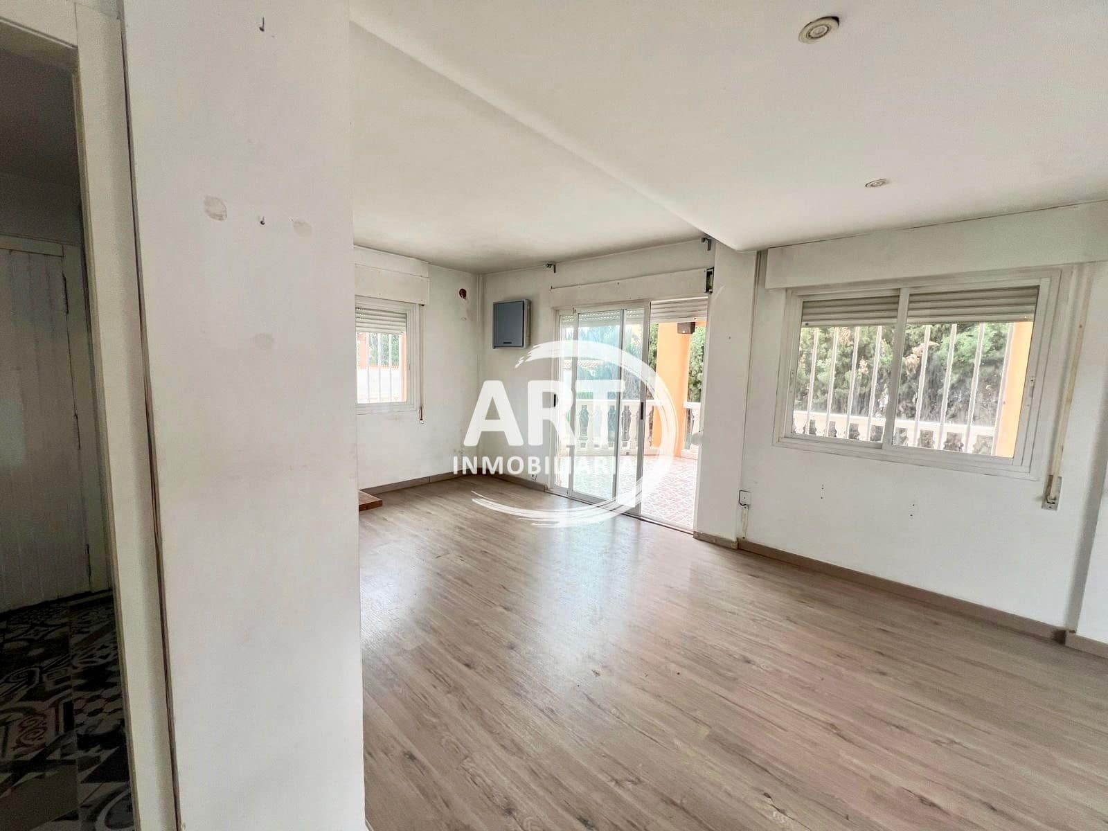 3 bedroom Villa for sale in L'Eliana - € 325,000 (Ref: 9526120)