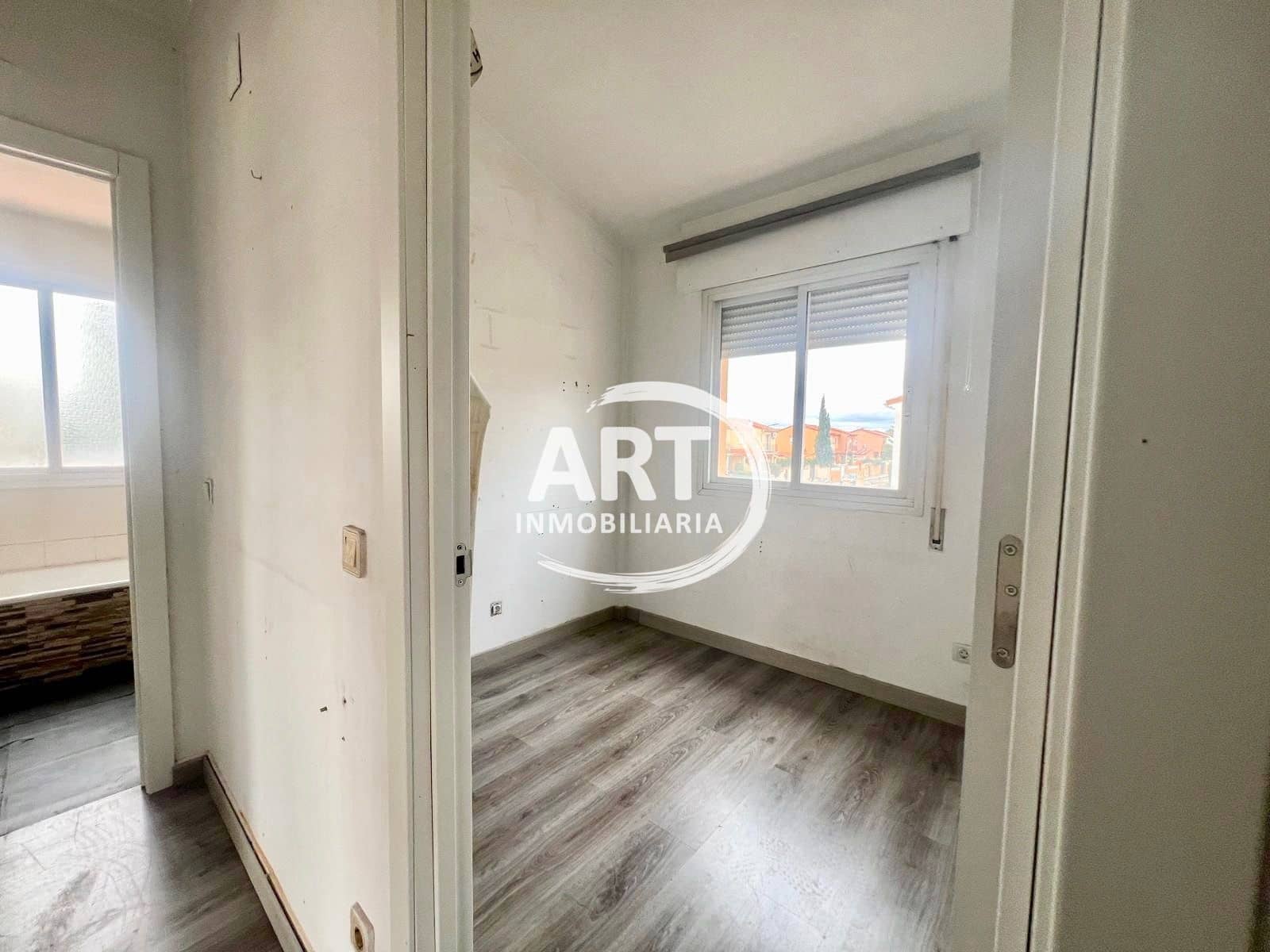 3 bedroom Villa for sale in L'Eliana - € 325,000 (Ref: 9526120)